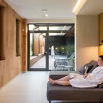 Kapka Hotel 3*